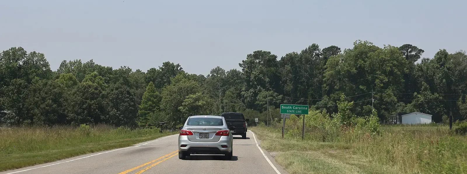 Two-lane road crossing the North Carolina and South Carolina state line