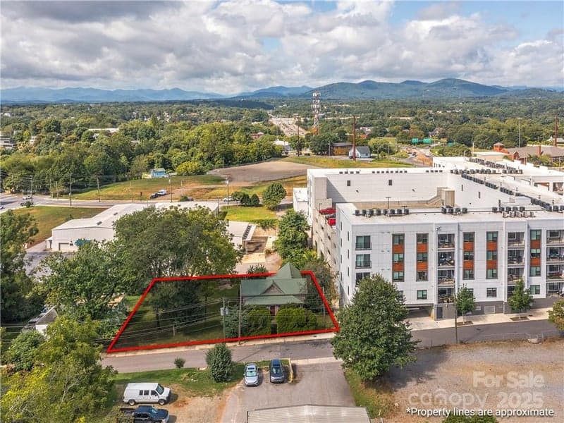 21 Pearl, Asheville, NC - 2 beds, 1 bath, 1,121 sqft - $995,000