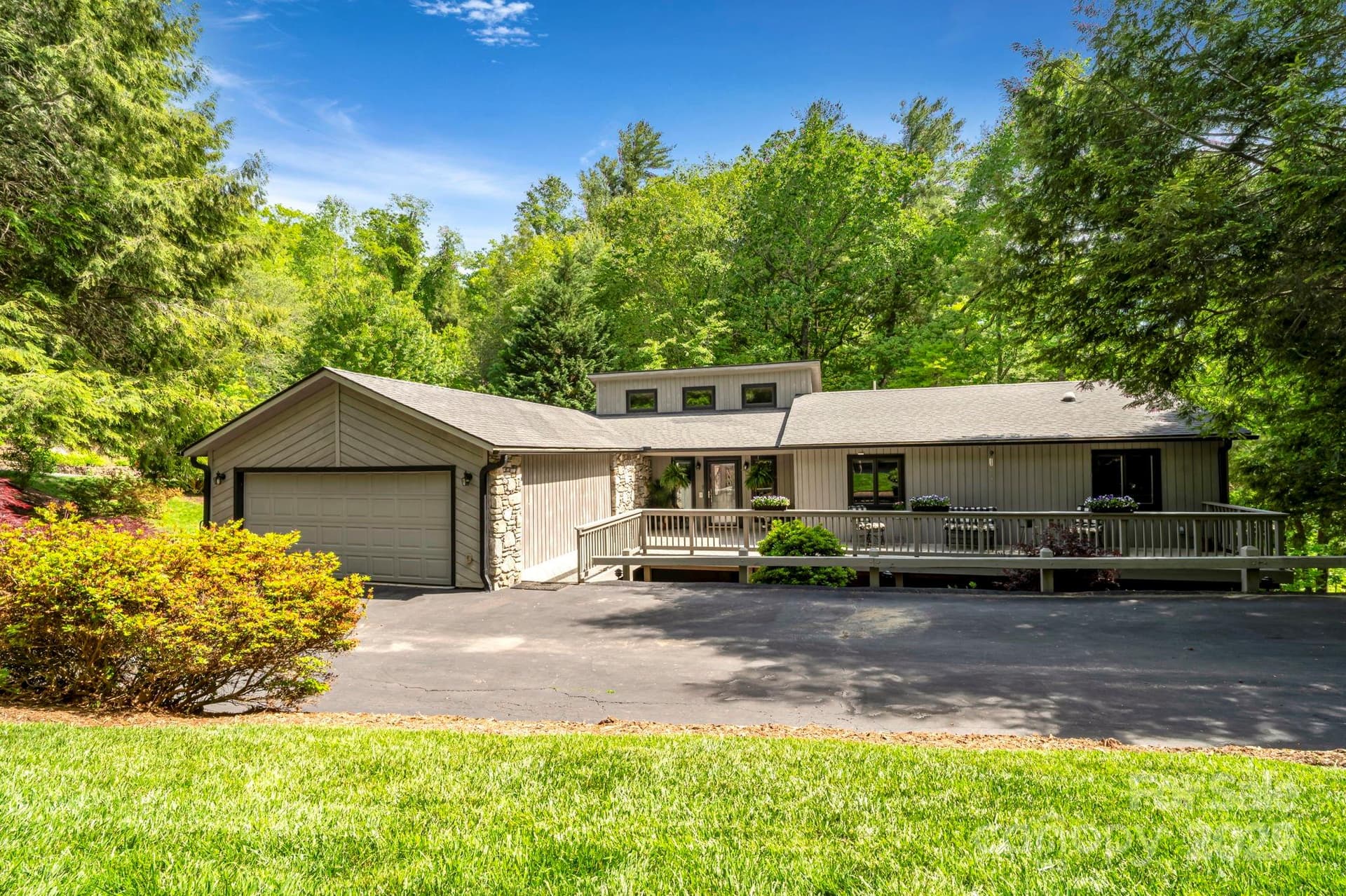 97 Ballantree - Image 1