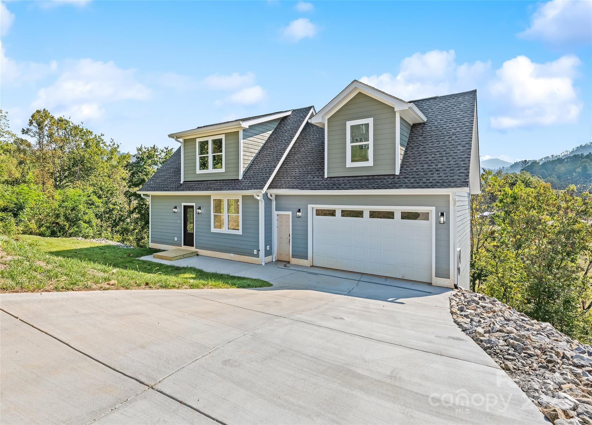 148 Amblers Knoll - Image 1