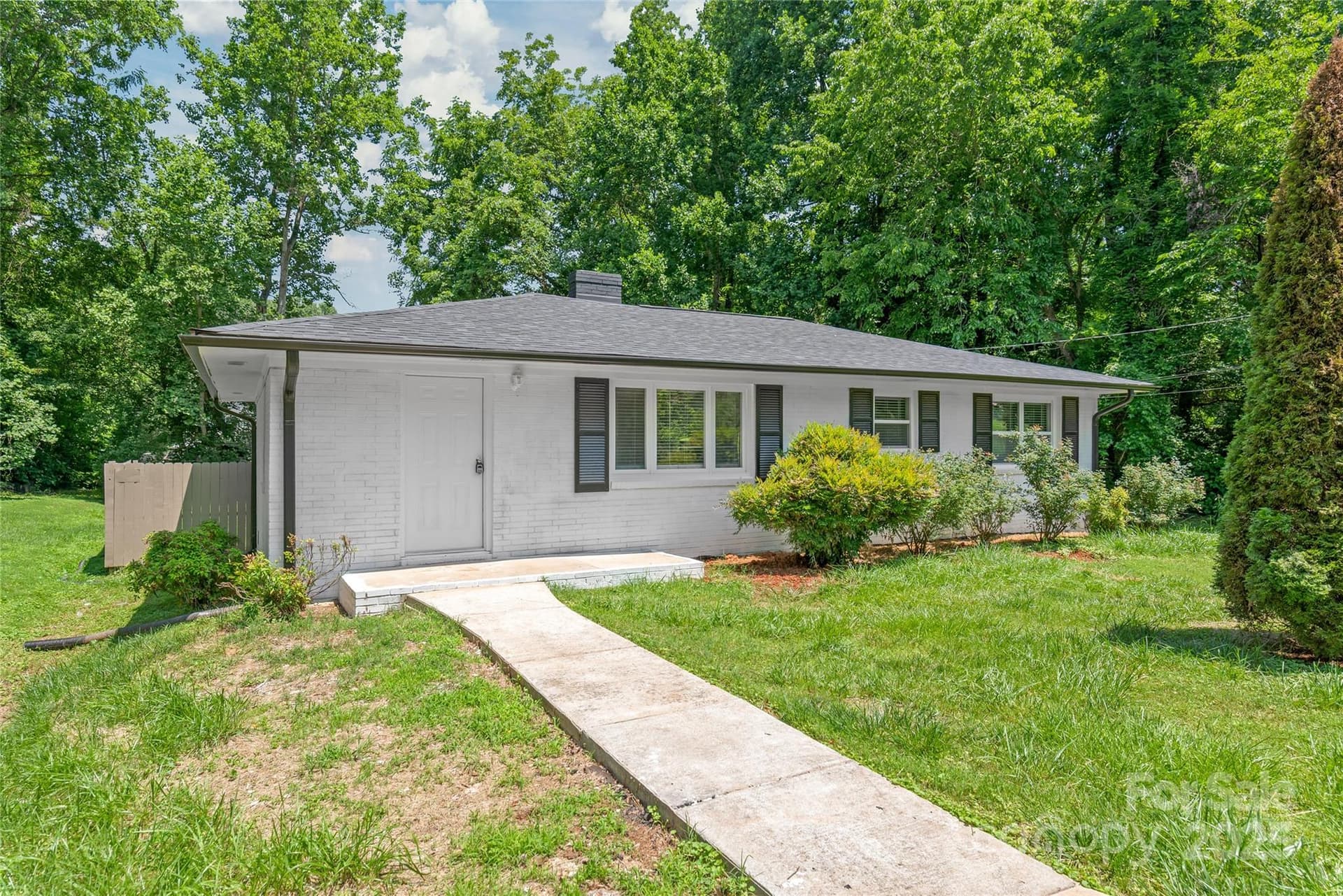 518 Westside - Image 1