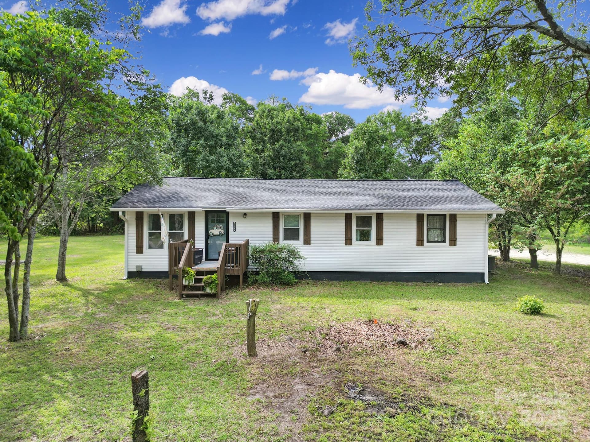 1119 Scott - Image 1