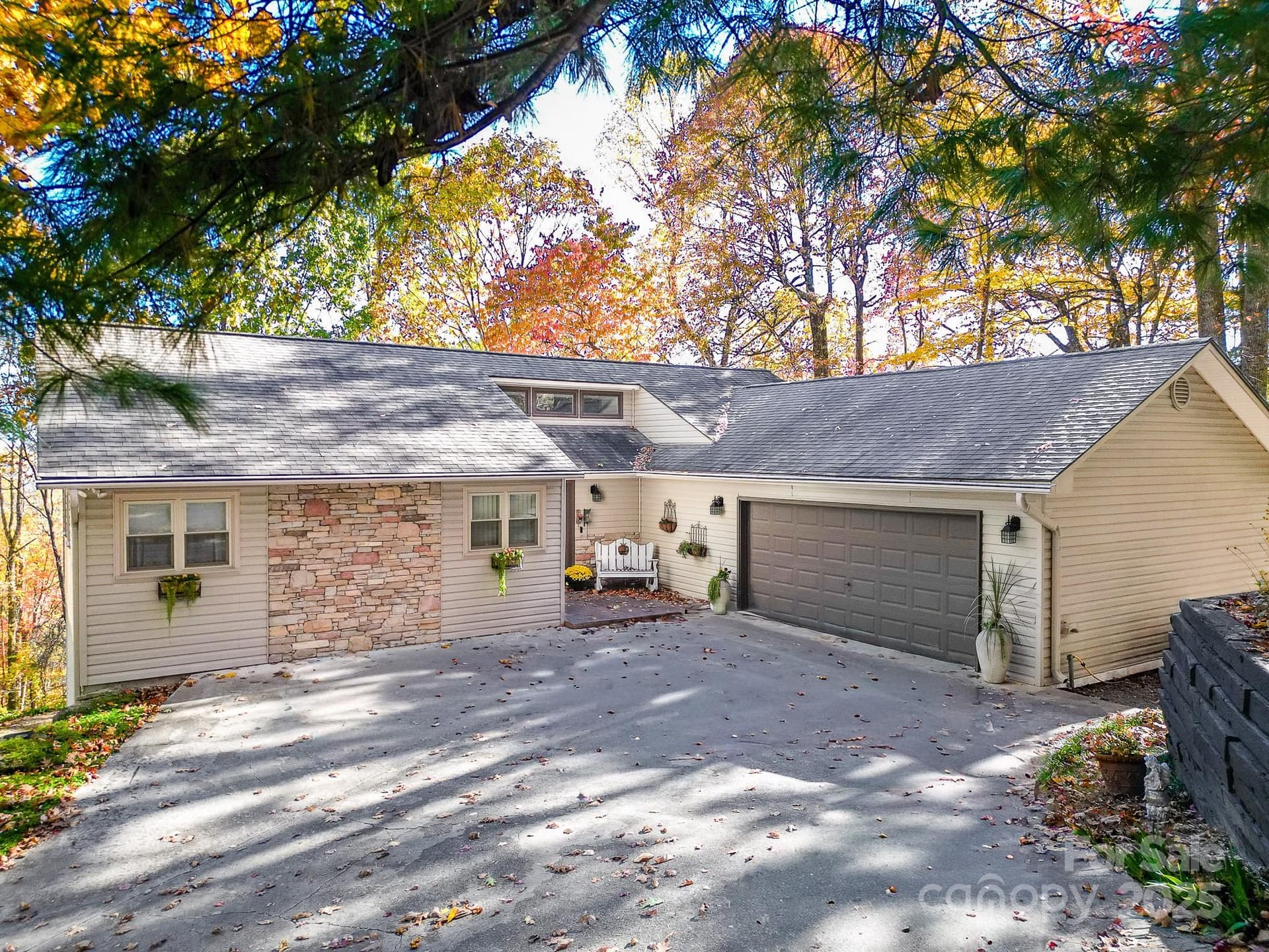 110 Spring - Image 1