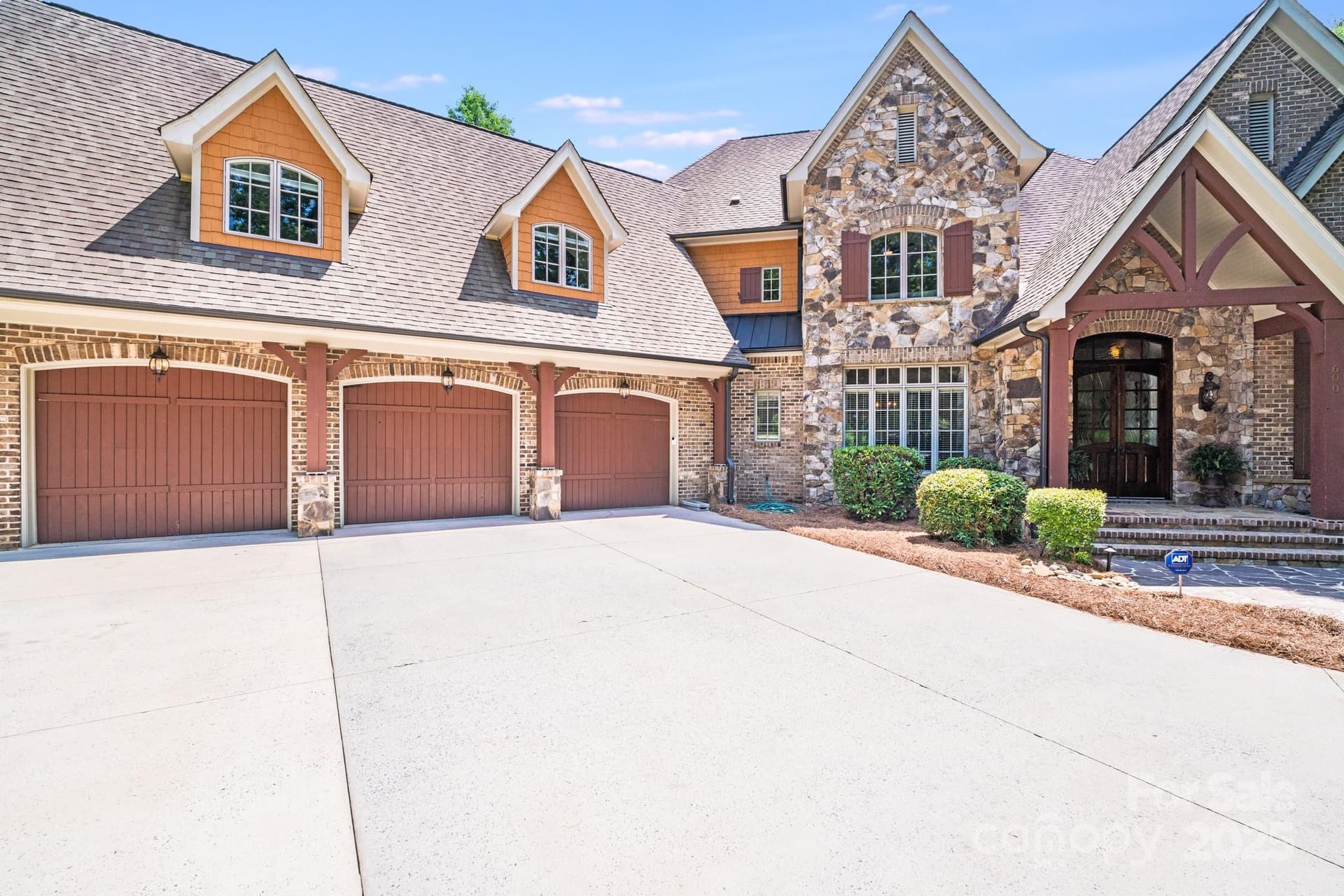 600 Beauhaven - Image 1