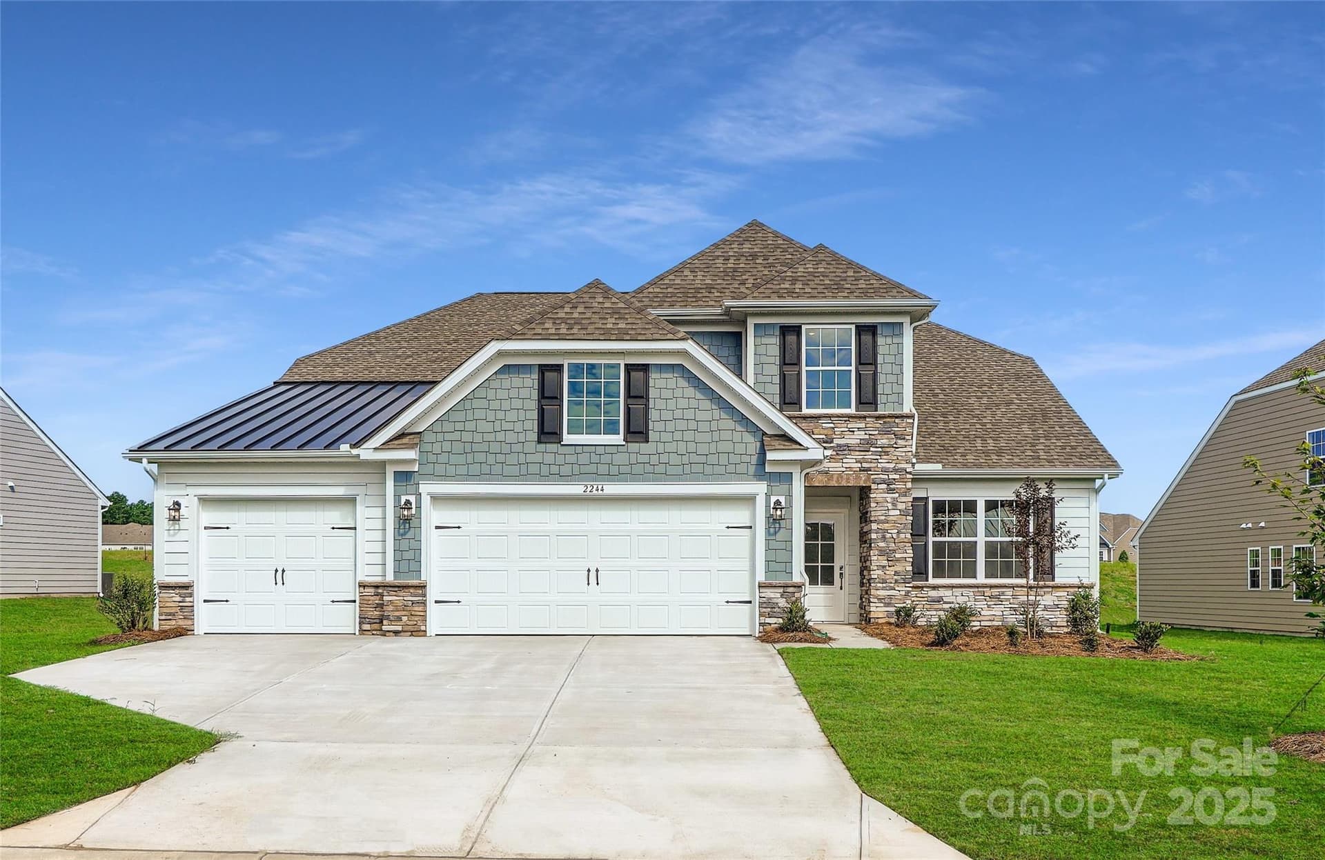 2244 Moon Crest - Image 1