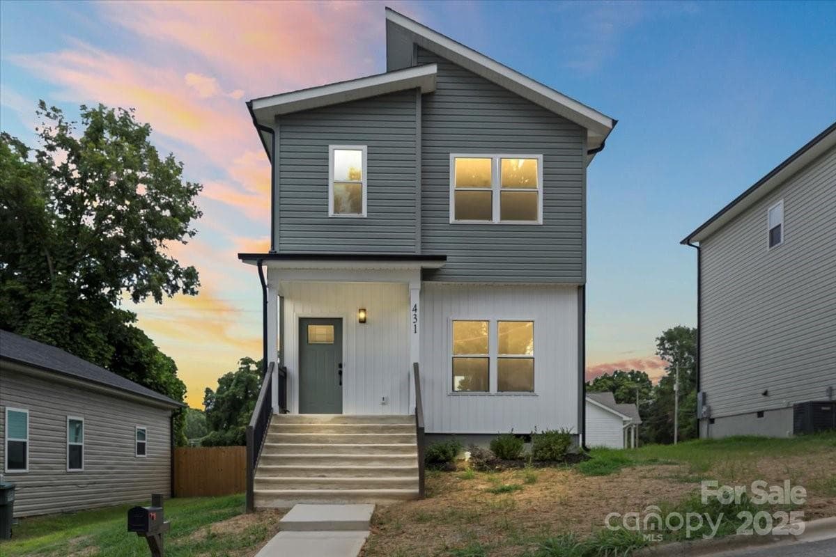 431 Norment - Image 1