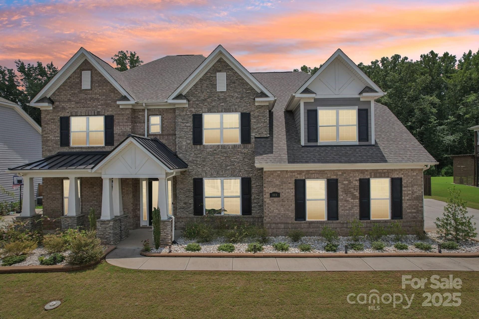 809 Brown Creek - Image 1