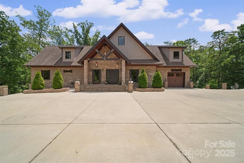 6153 Barclay, Clover, SC - 4 beds, 6 baths, 5,541 sqft - $1,999,500