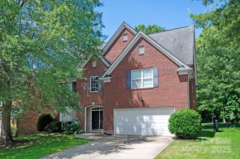 2416 River Oaks, Waxhaw, NC - 5 beds, 4 baths, 3,916 sqft - $799,000
