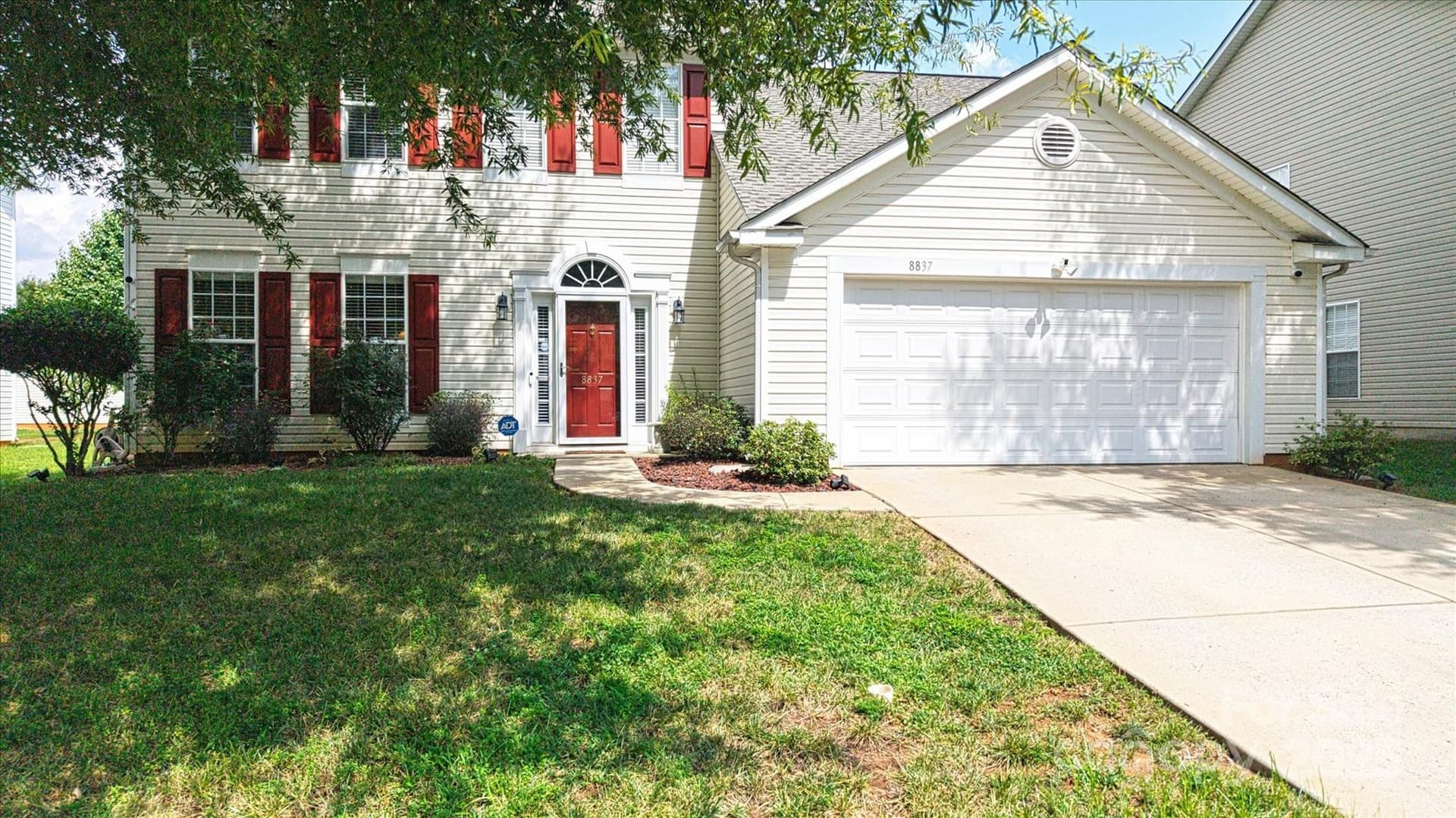 8837 Goldfields - Image 1