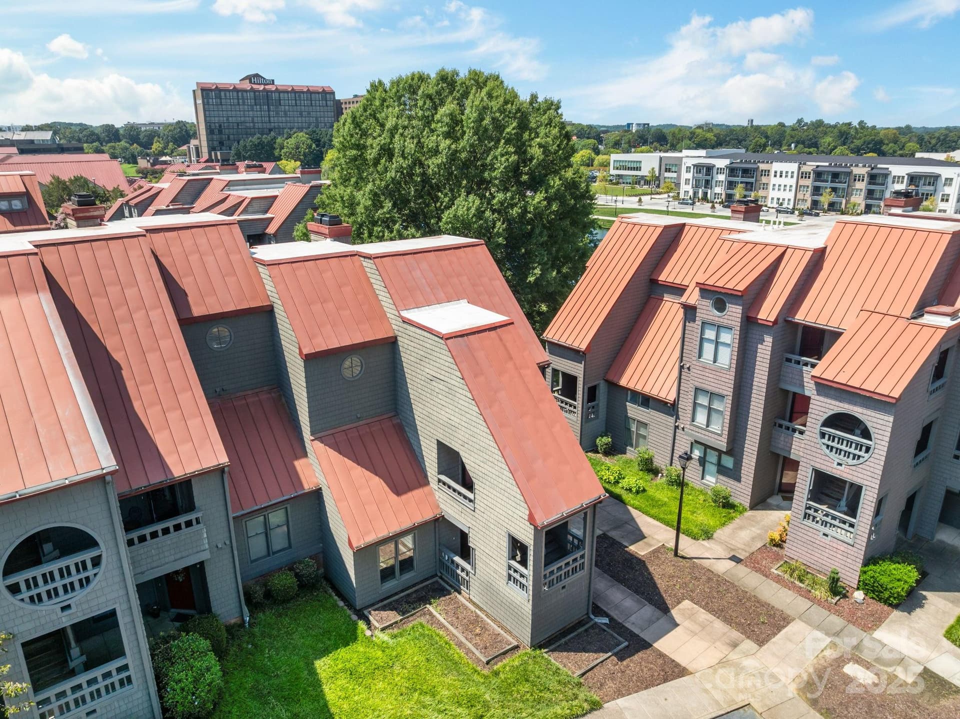 9037 J M Keynes 22 - Image 1