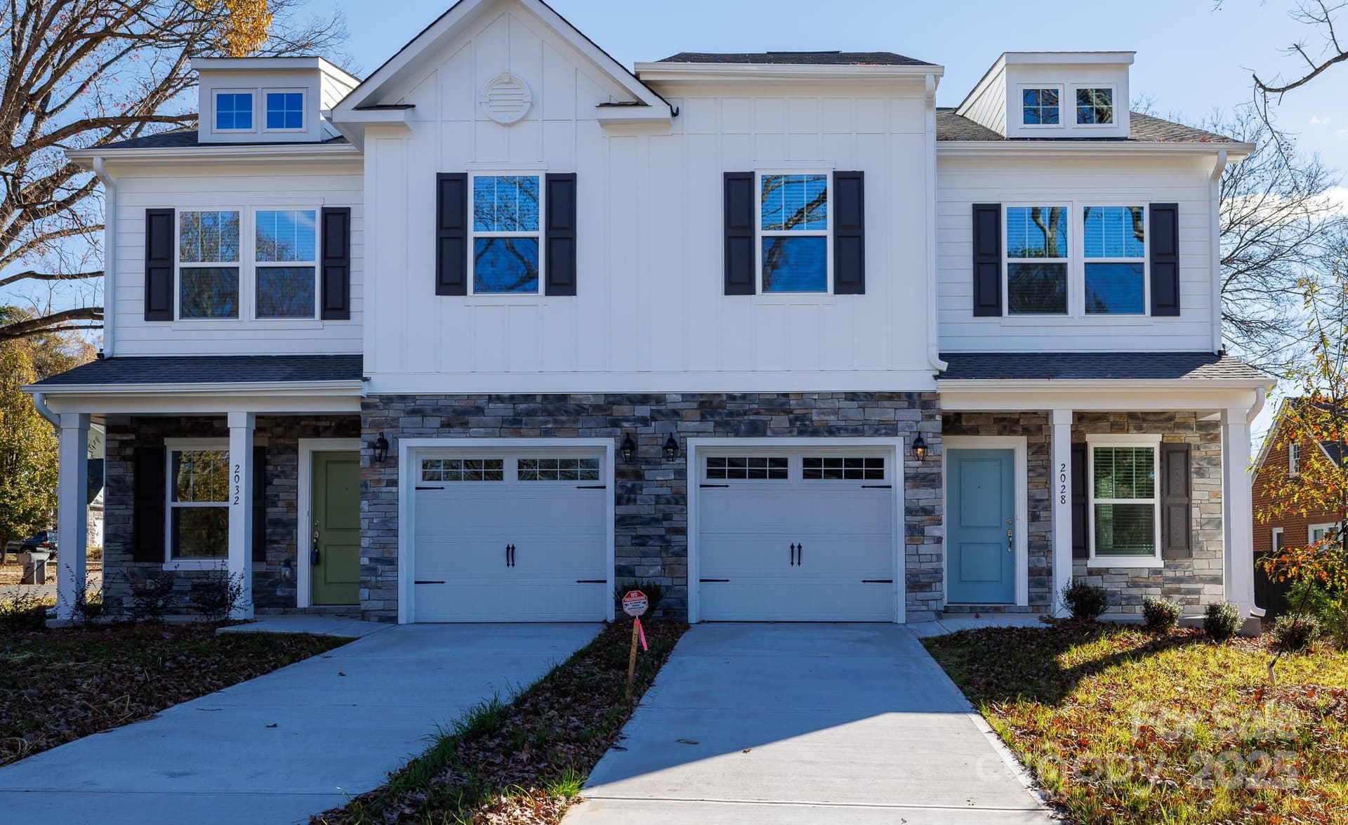 2032 Mandarin - Image 1