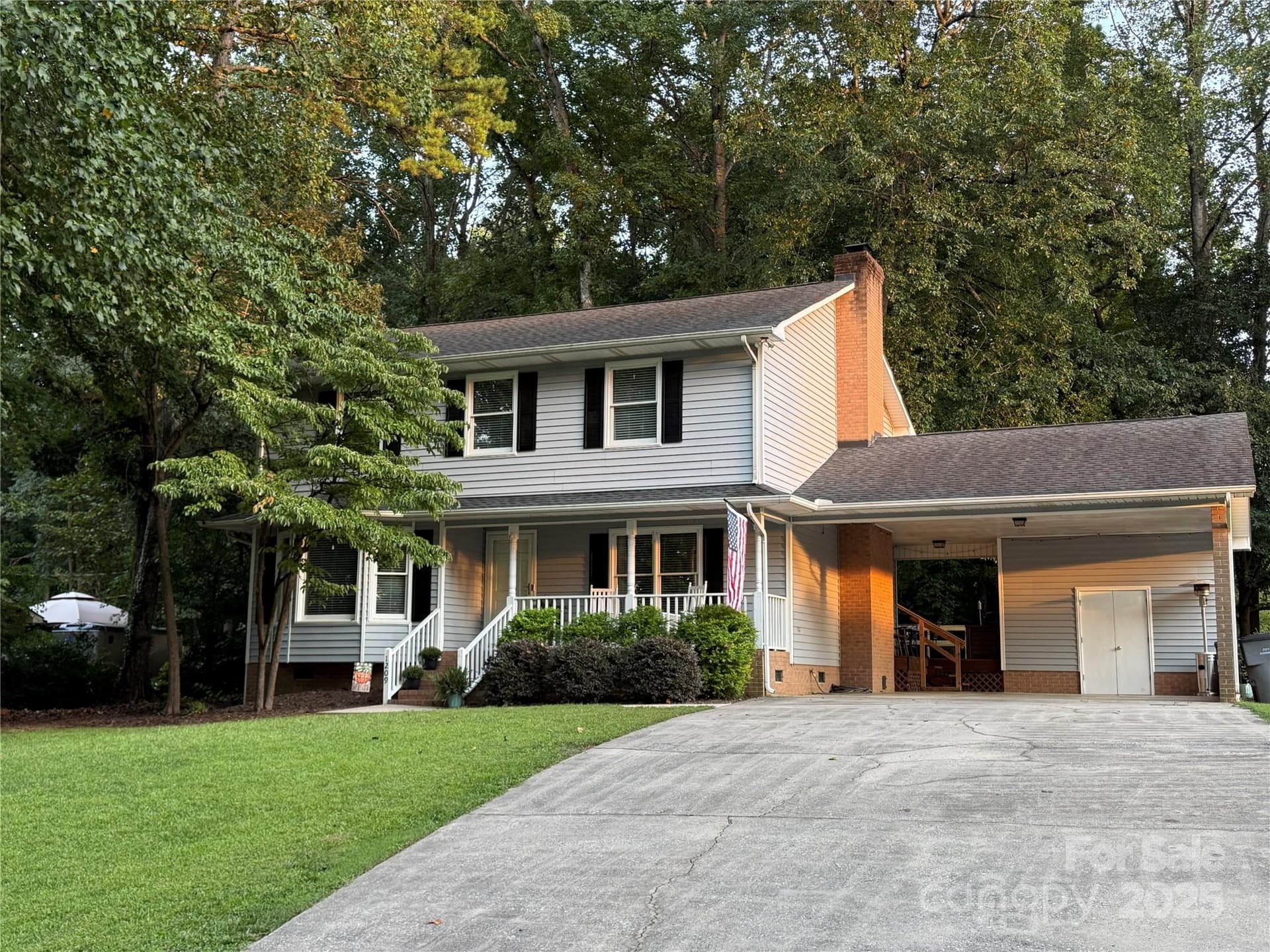 1209 Derbyshire - Image 1