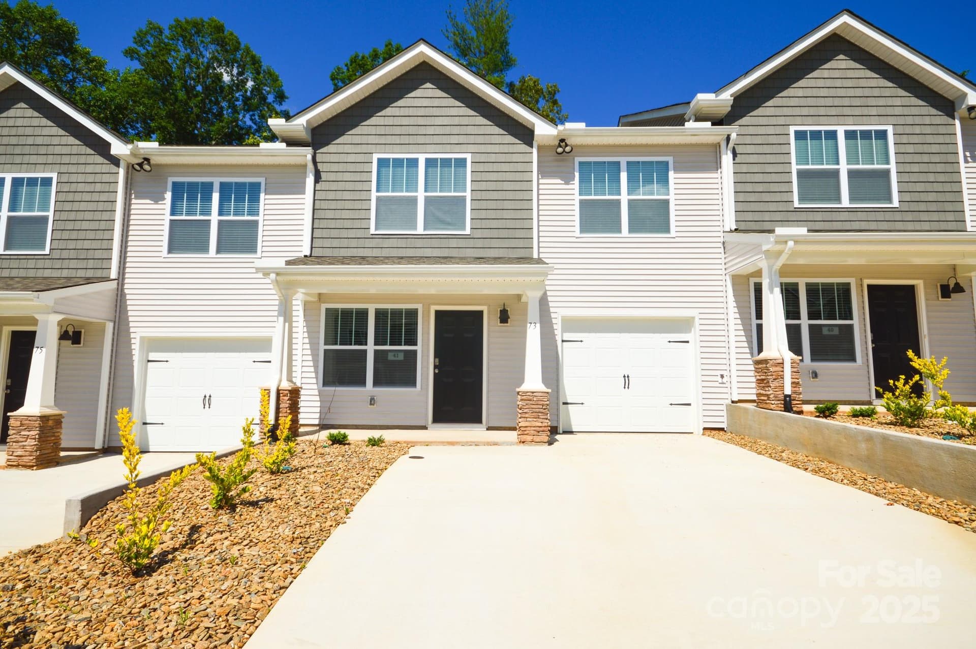 72 Cain Hollow - Image 1