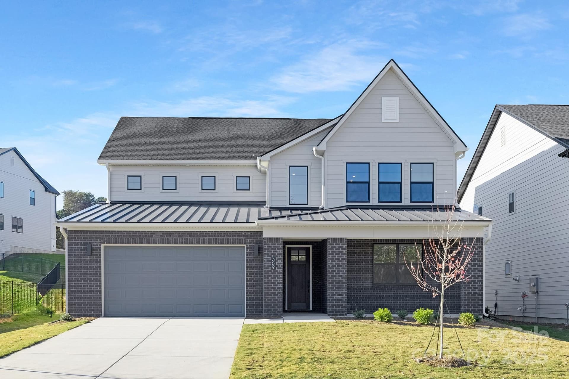 359 Linda Carol - Image 1