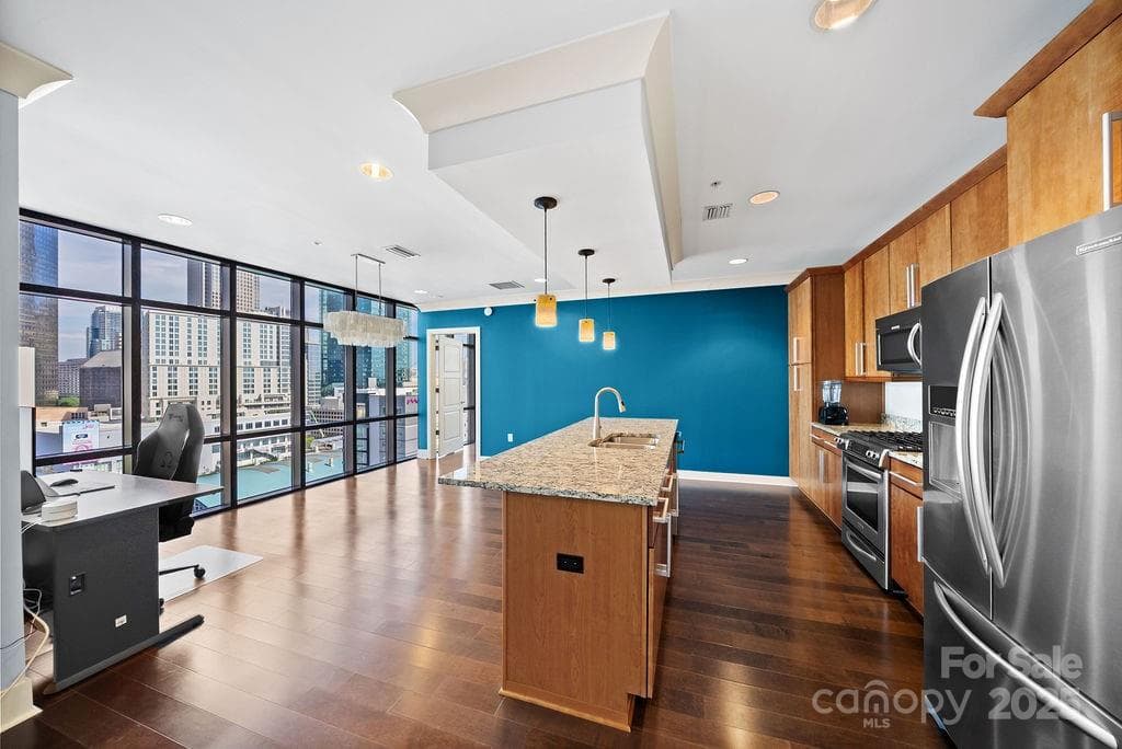 222 Caldwell 1509 - Image 1