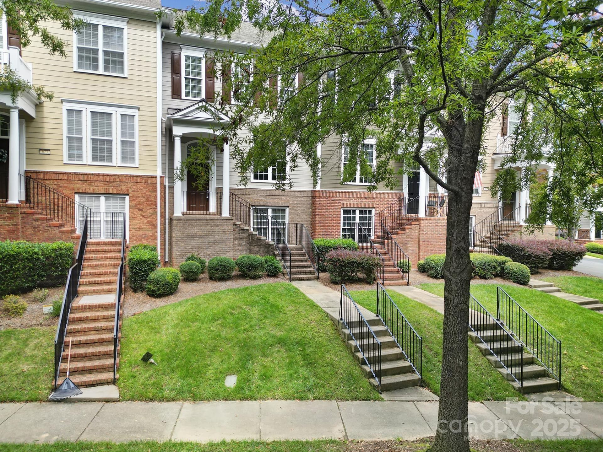 625 Sixth Baxter - Image 1