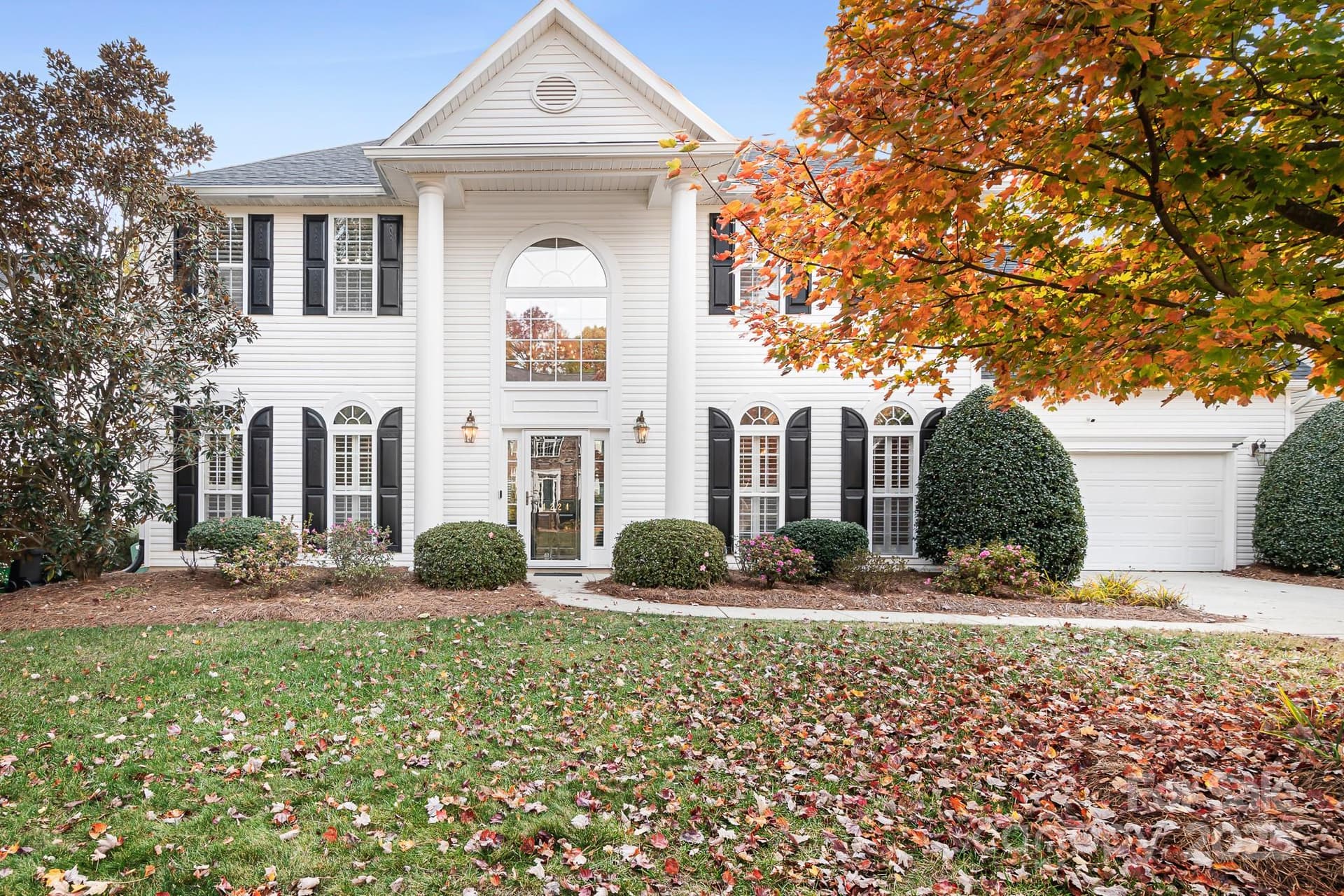 4224 Nathaniel Glen - Image 1