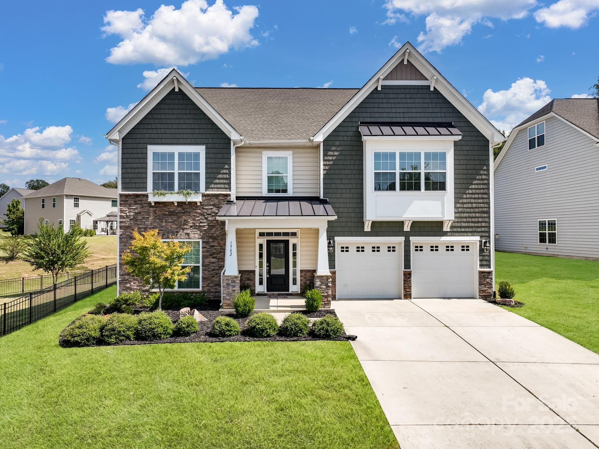 1982 Smokey Quartz - Image 1