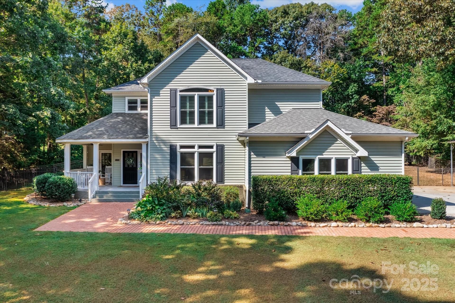 173 Crosscut - Image 1