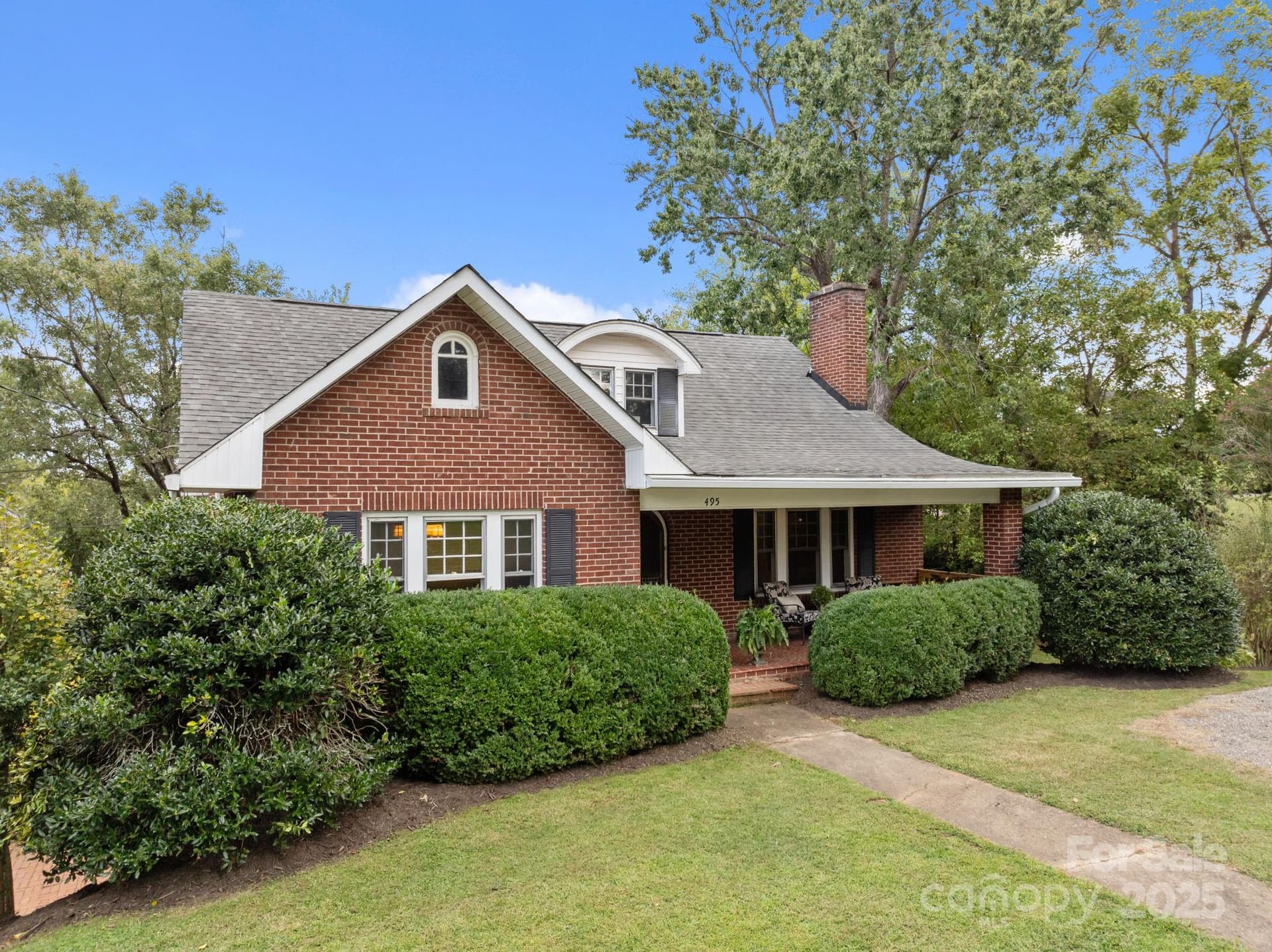 495 Fairview - Image 1