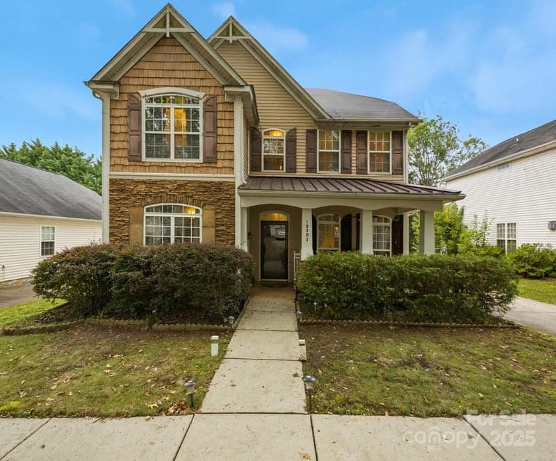 10207 Caldwell Depot, Cornelius, NC - 3 beds, 3 baths, 1,936 sqft - $459,900