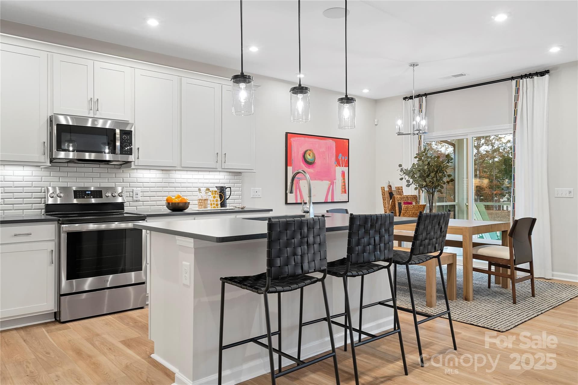 4123 Roe Creek - Image 1