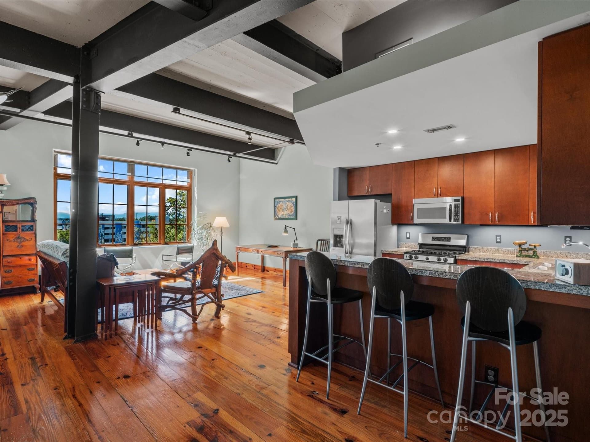 100 Coxe 306 - Image 1