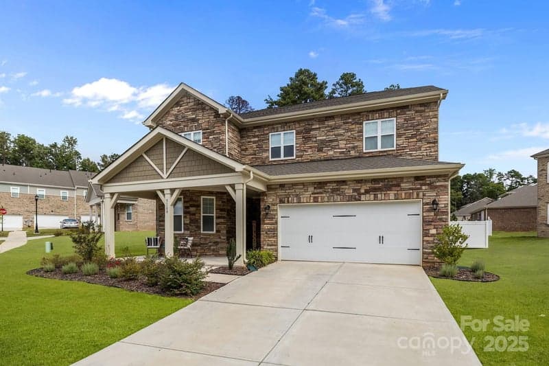 5108 Kinsbridge, Mint Hill, NC - 5 beds, 4 baths, 3,016 sqft - $619,000