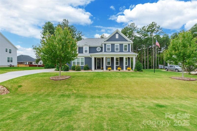 111 Sills Creek, Mooresville, NC - 4 beds, 4 baths, 3,523 sqft - $899,000