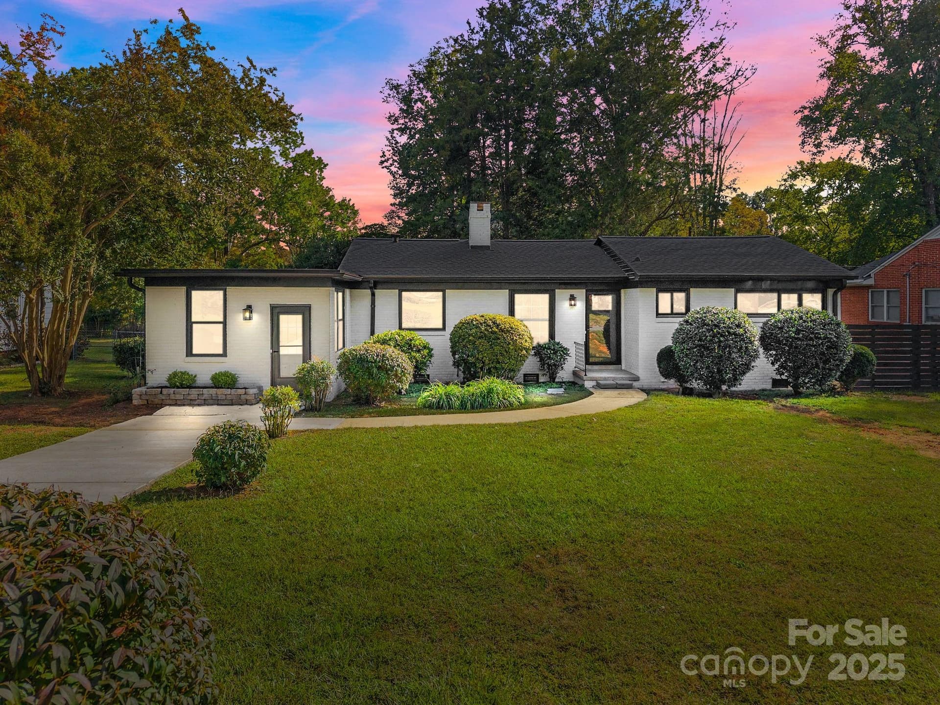 1317 Arden - Image 1