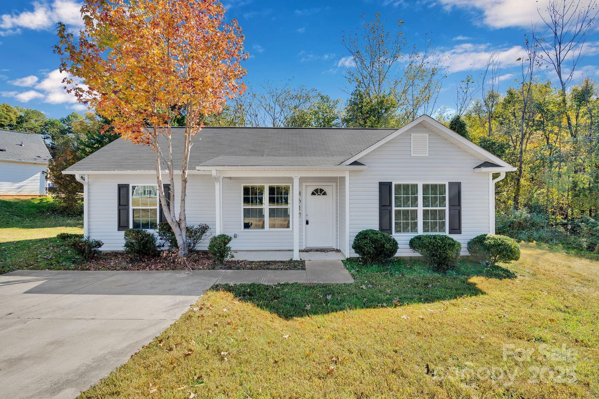 4617 Wind Chime - Image 1