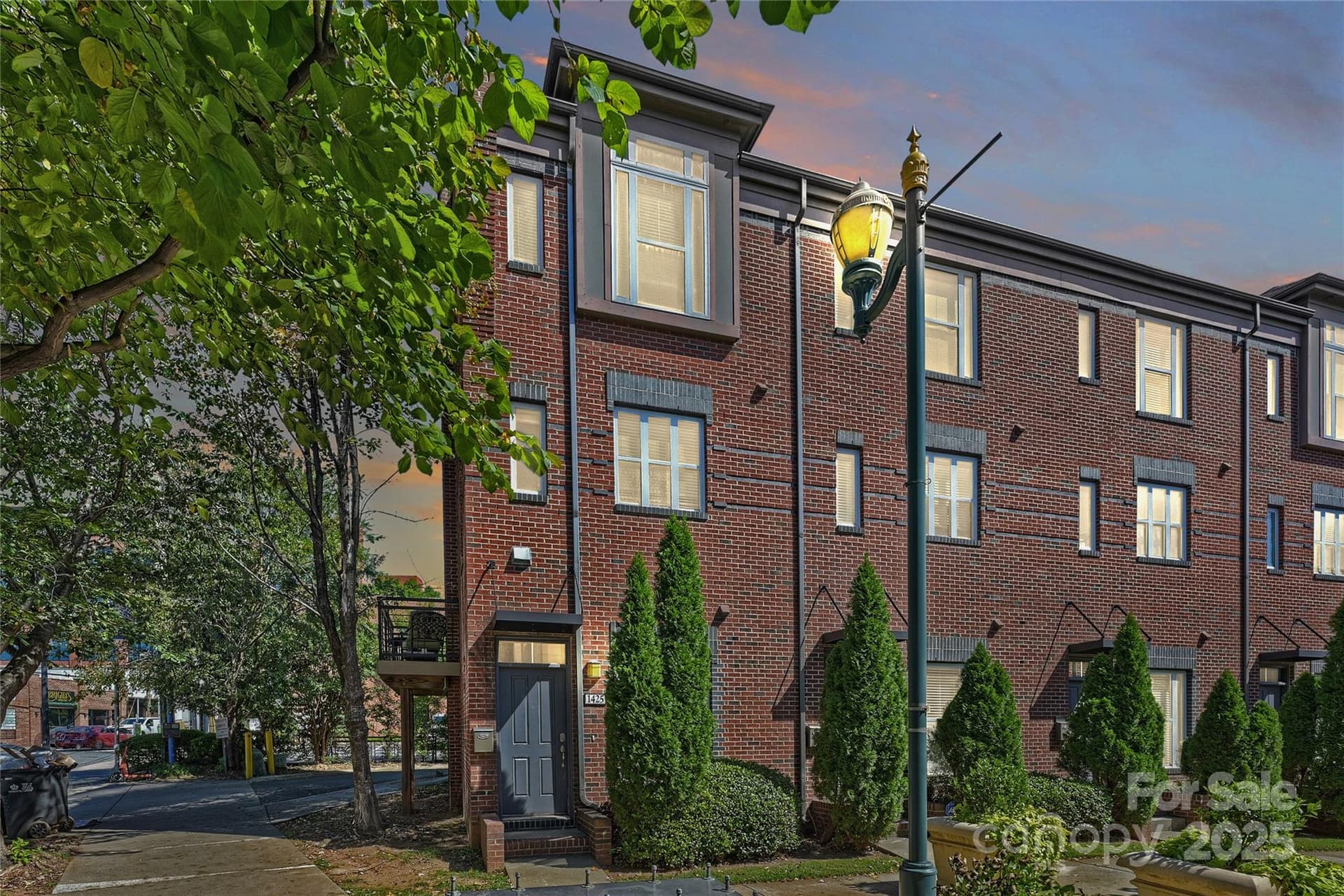 1425 Camden - Image 1