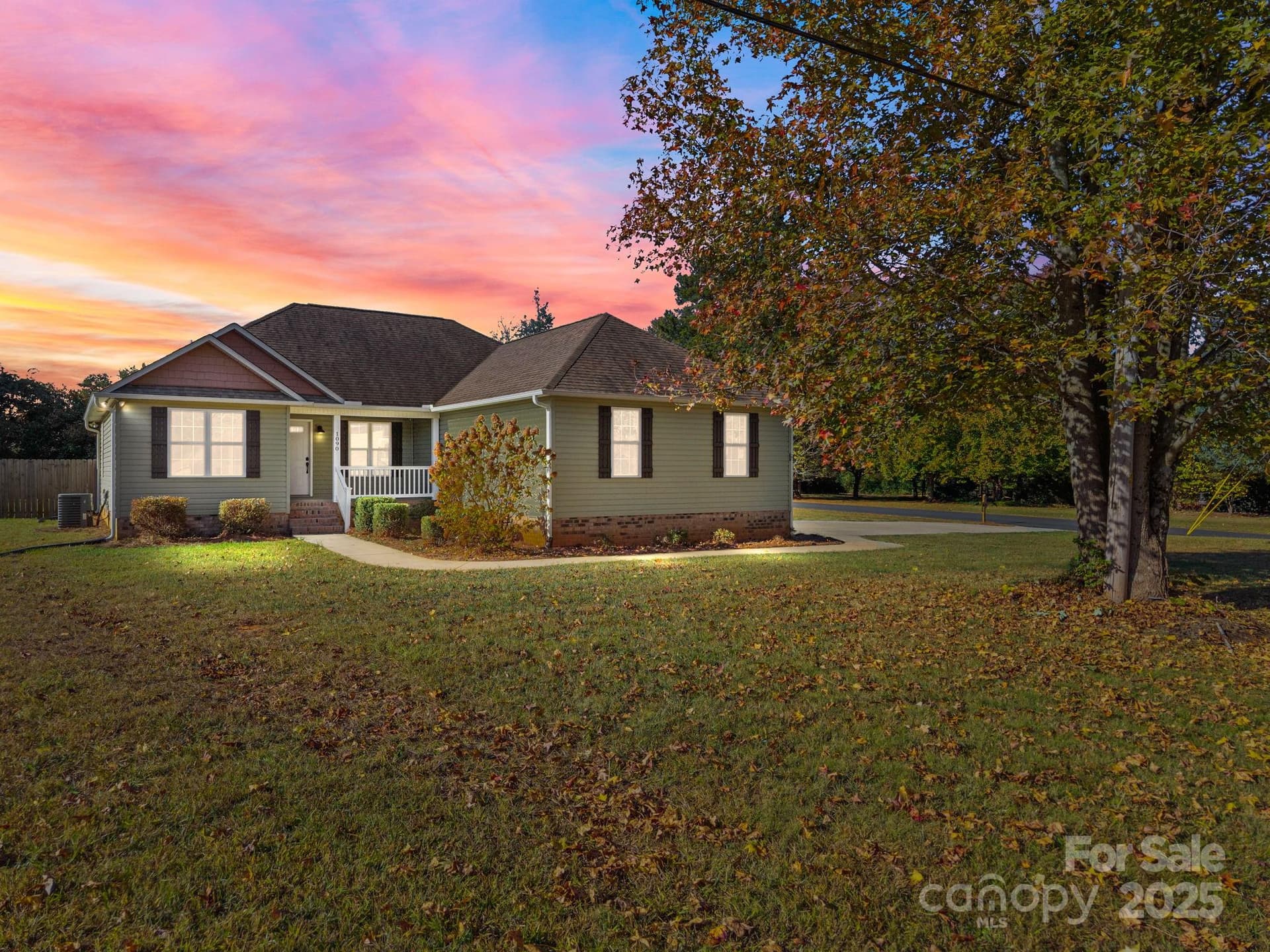 1090 Sides - Image 1