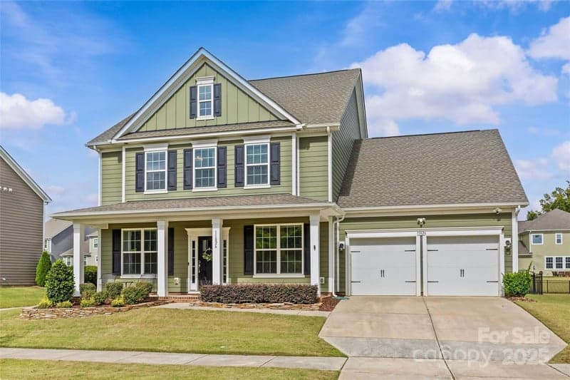 11826 Westbranch, Davidson, NC - 5 beds, 5 baths, 3,549 sqft - $789,000