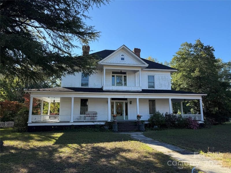 412 Richland, Kershaw, SC - 4 beds, 5 baths, 3,874 sqft - $365,000