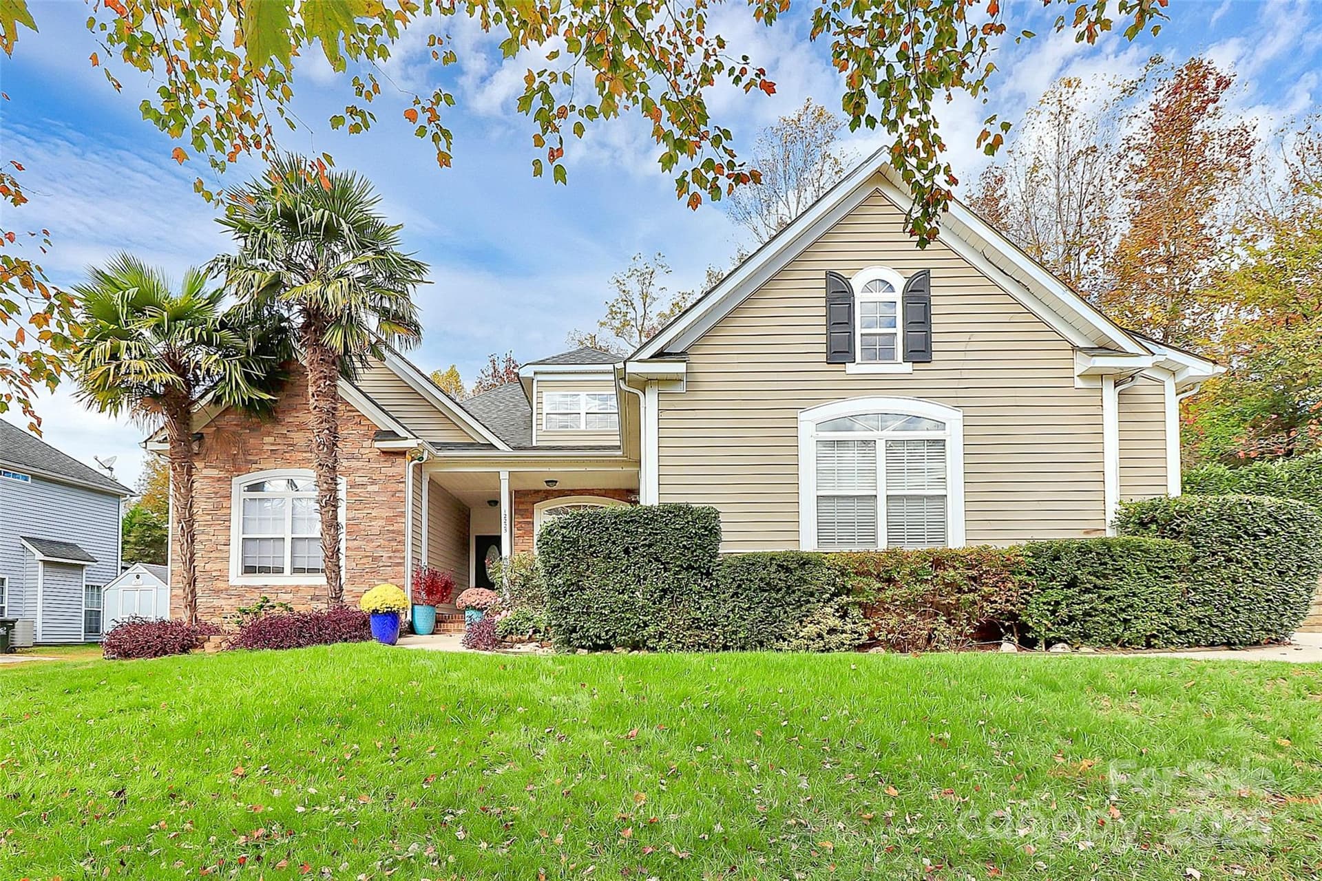 12225 Journeys End - Image 1