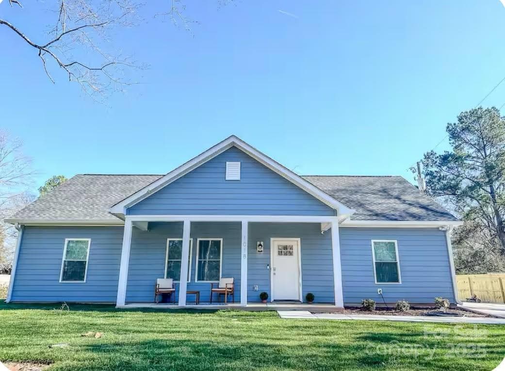 1018 Johnna - Image 1