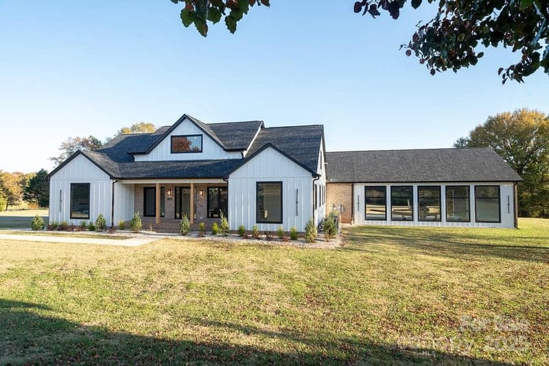 1120 Baron, Waxhaw, NC - 5 beds, 4 baths, 4,096 sqft - $2,500,000