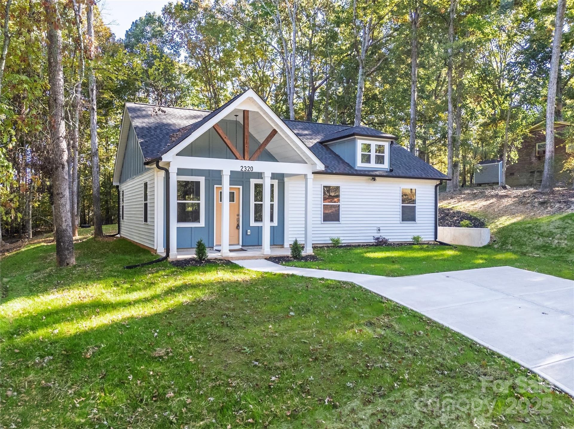 2320 China - Image 1