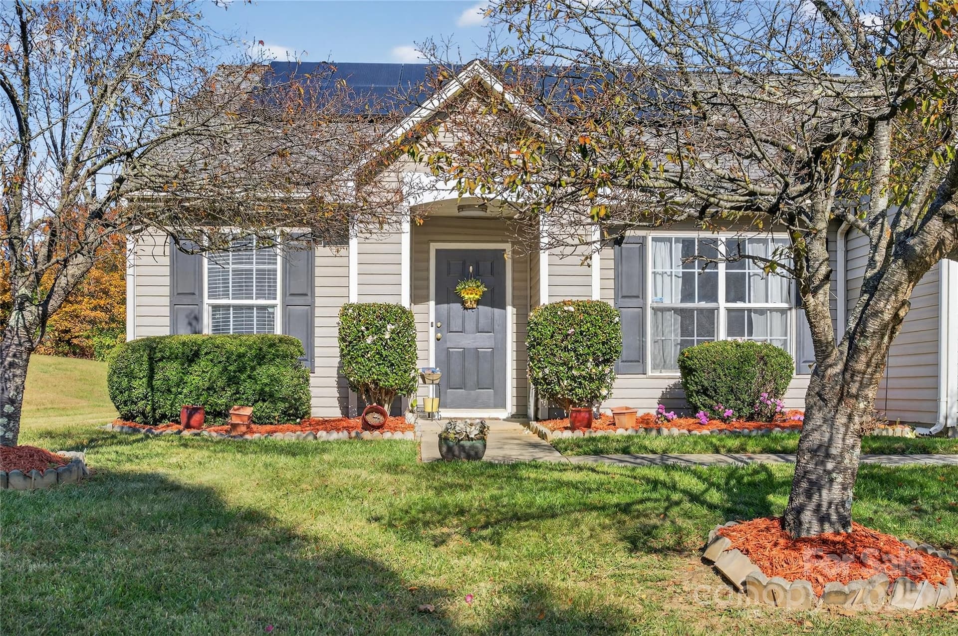 3219 Alderpoint - Image 1