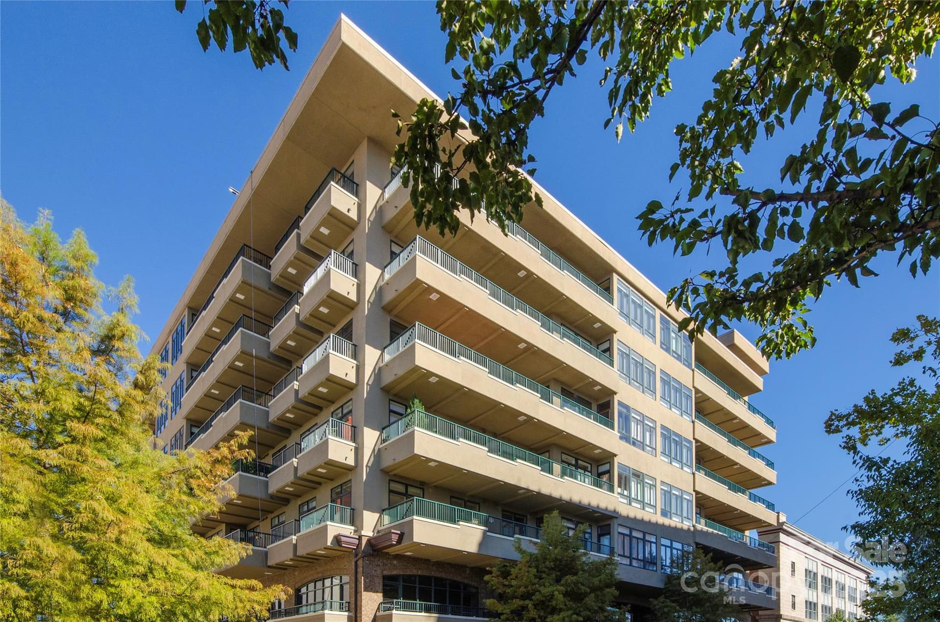 21 Battery Park 406 - Image 1