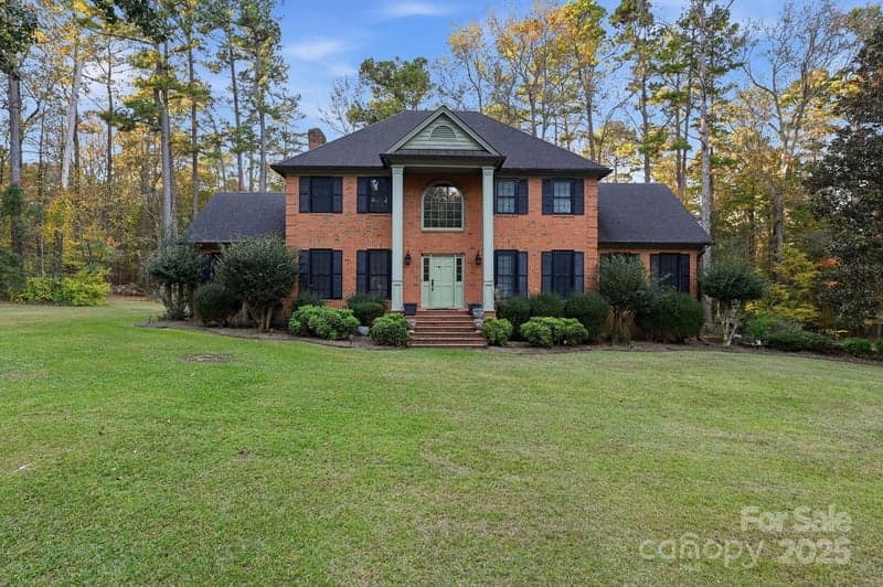 1201 Outen, Pageland, SC - 4 beds, 3 baths, 3,024 sqft - $449,999