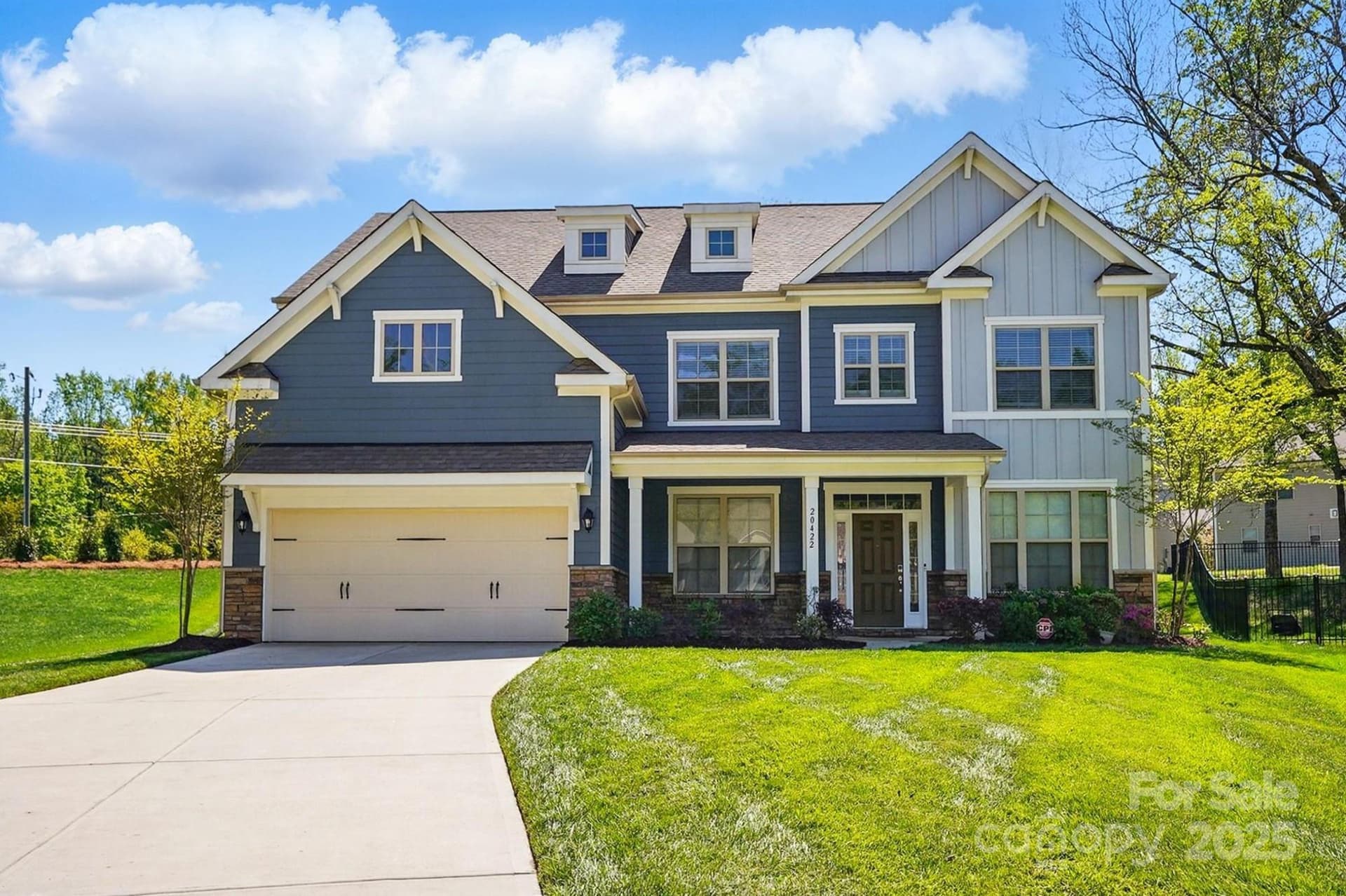 20422 Creek Bend Edge - Image 1