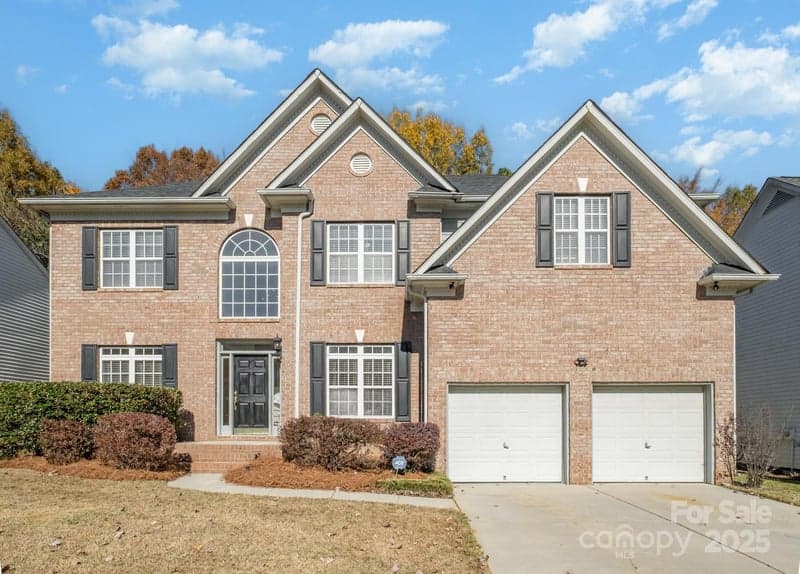1930 Copperplate, Charlotte, NC - 5 beds, 3 baths, 3,243 sqft - $600,000