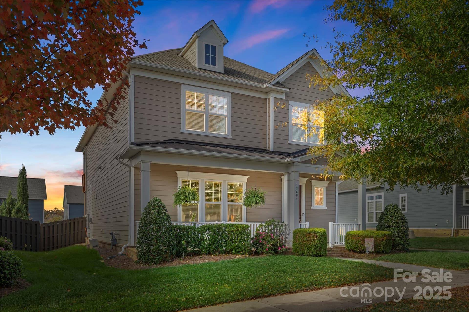 13604 Jacks - Image 1