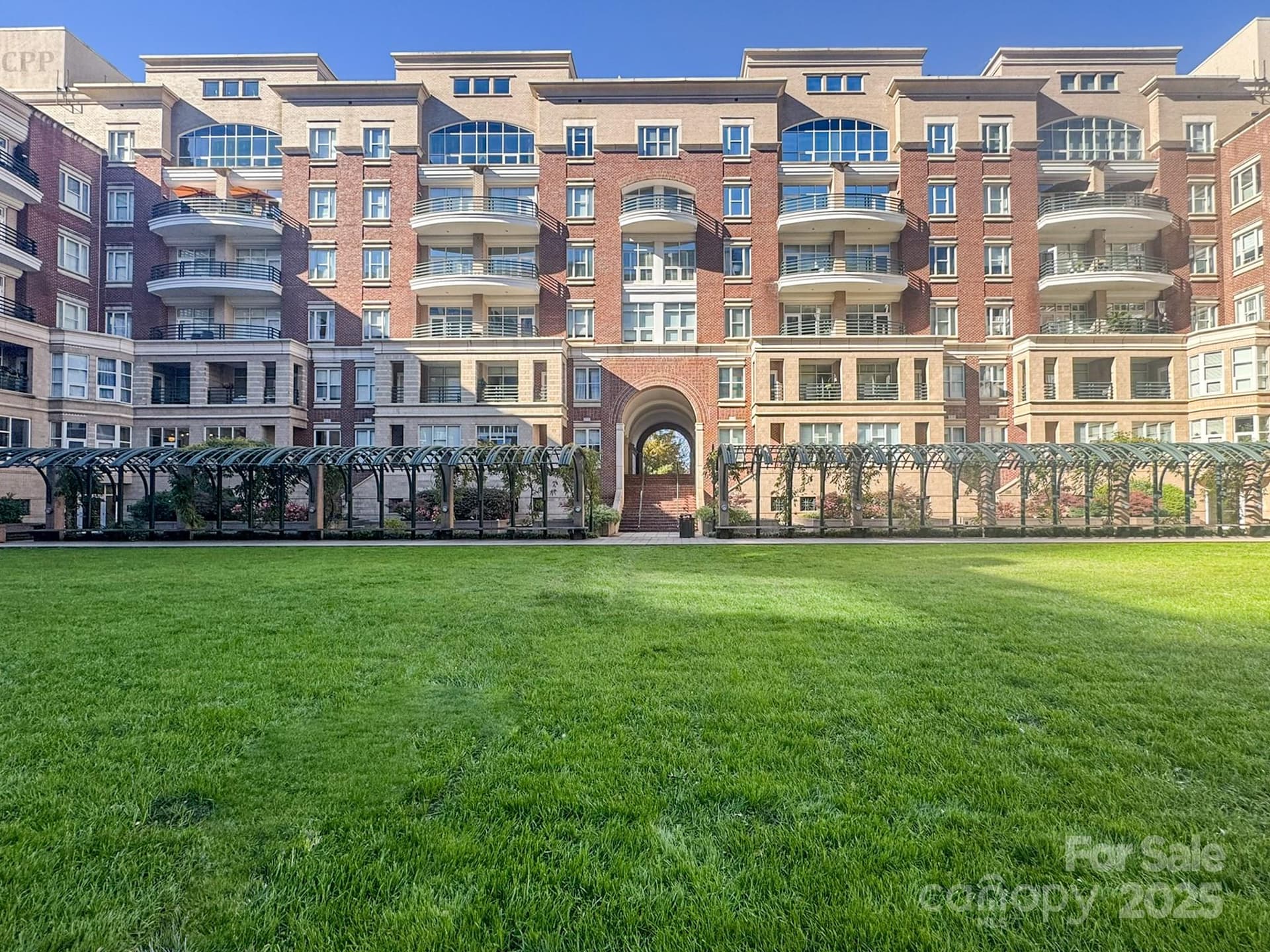 400 Church 420 - Image 1