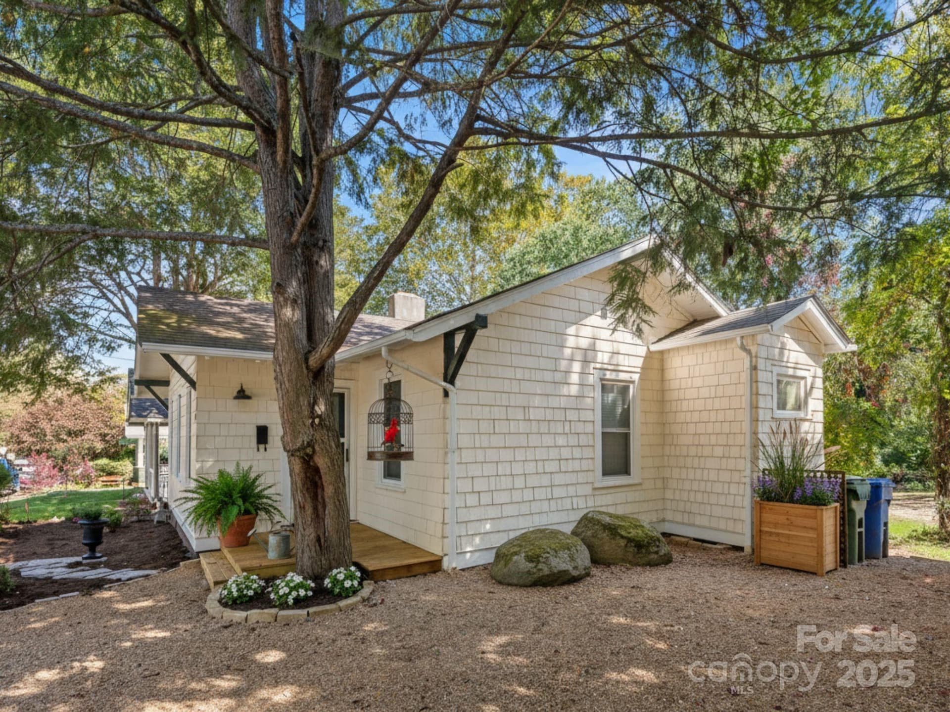 10 Madison - Image 1