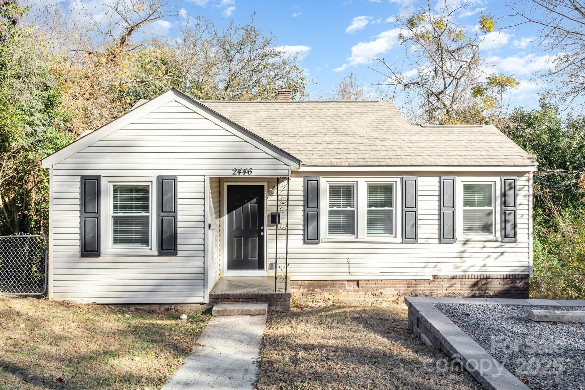 2446 Columbus - Image 1