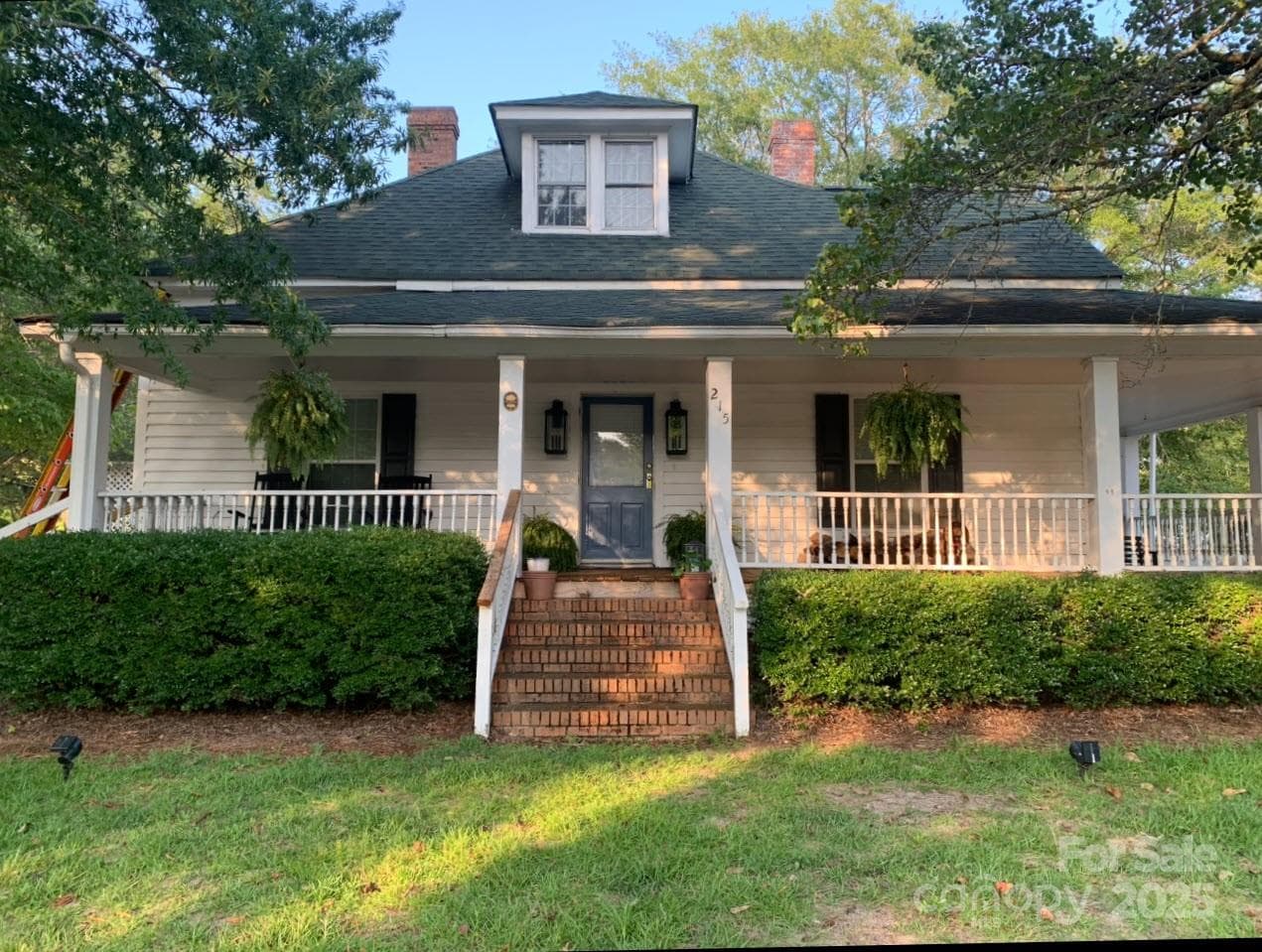 215 Matson - Image 1